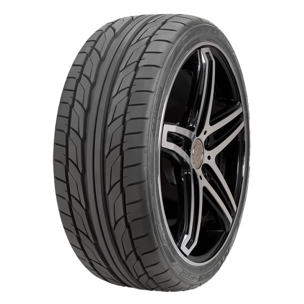 Llanta P 215/35 R19 85Y A A Nitto Nt555 G2